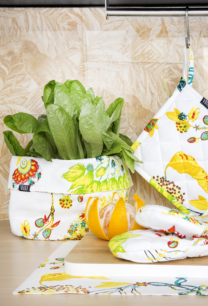 Vallila_SS16_Bonsai_ovenmitt_potholder_placemat_breadbasket_tablemat_photographerHennaSoronen